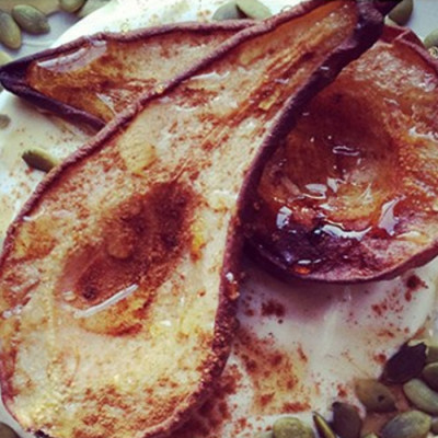 Baked Pears over Vanilla Skyr