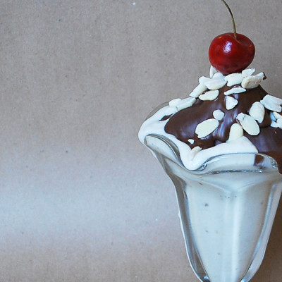 Banana Yogurt Ice Cream Sundae